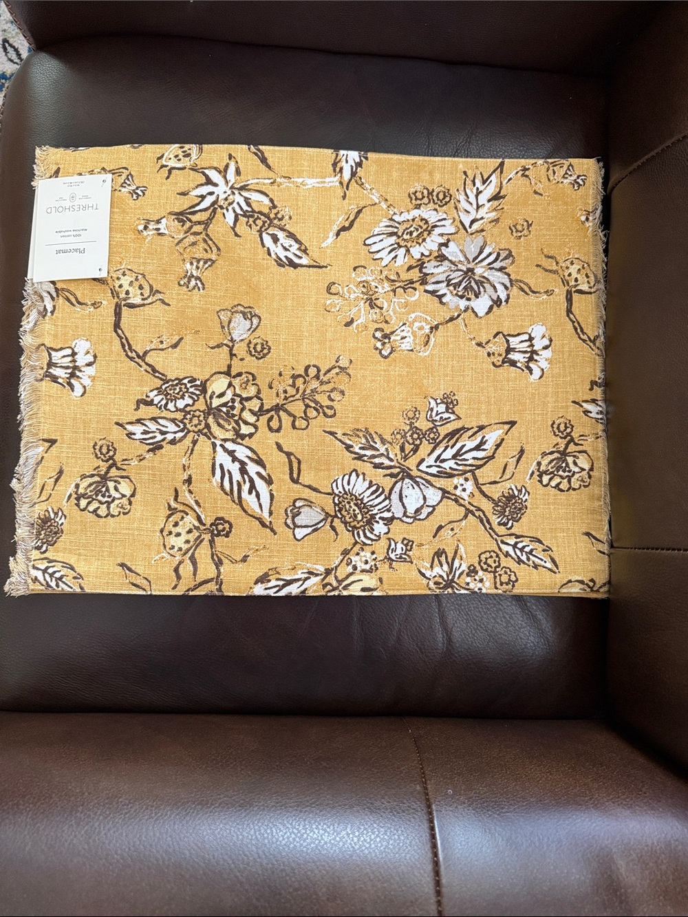 Threshold NWT Set of 4 Placemats Frayed Edges